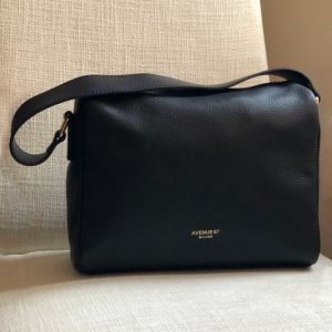 Scopri il nuovo modello di Avenue 67: la borsa Kathy