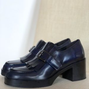 Scopri lo stile inconfondibile di Pons Quintana con il mocassino con il tacco.